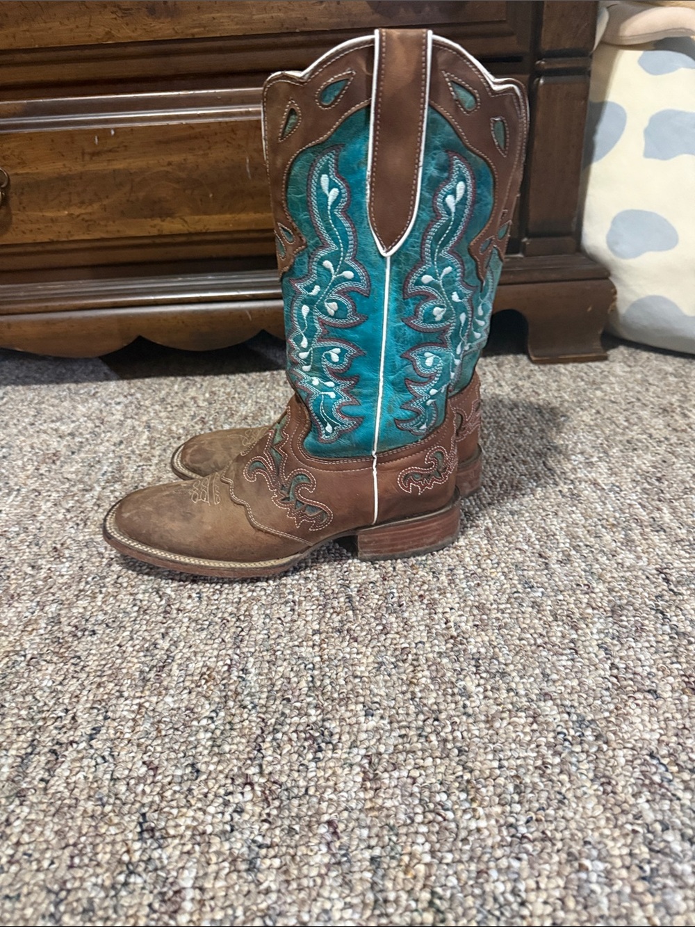 Redhawk Lacy  Brown Leather Cowboy Boots with Turquoise Embroidered Shaft